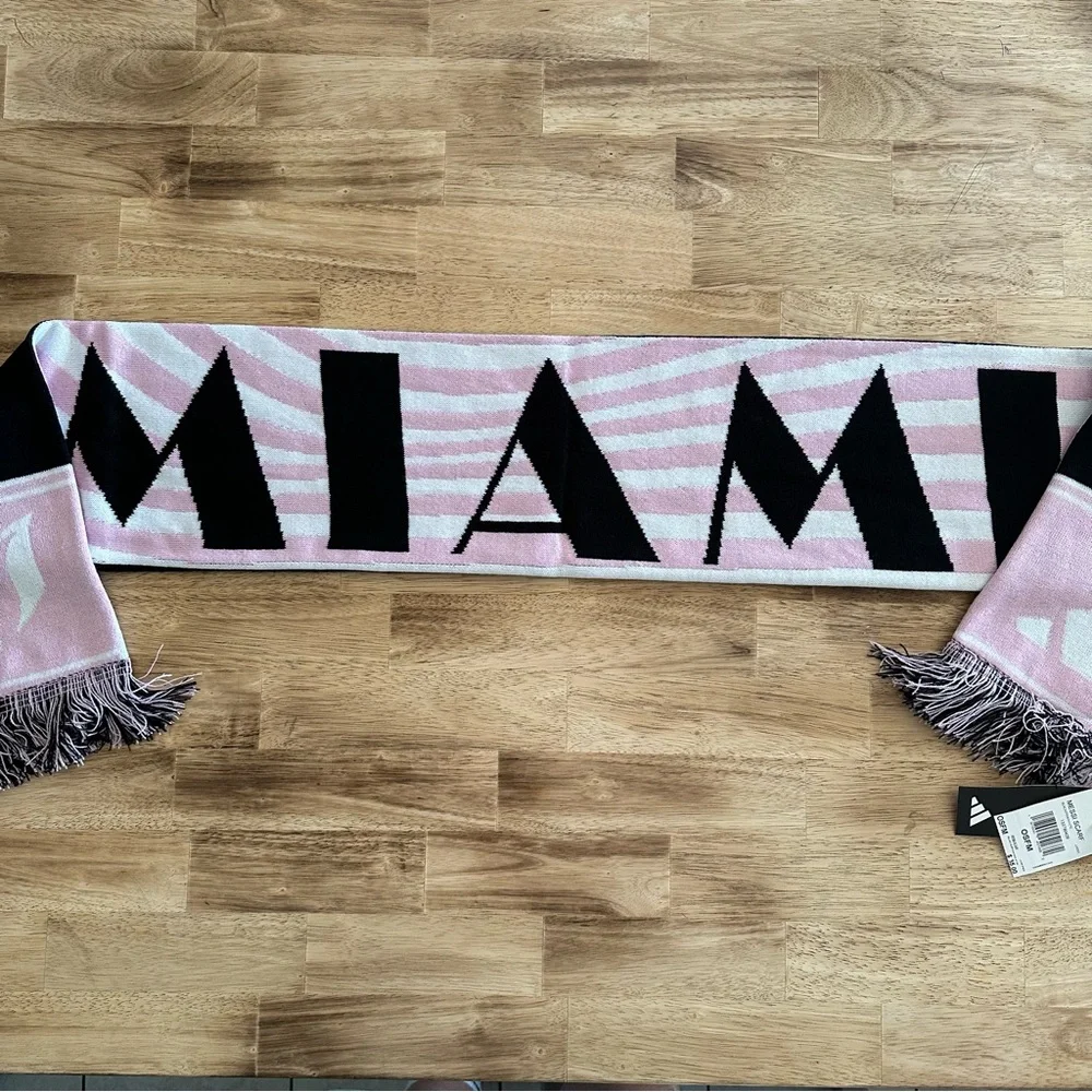 Adidas Inter Miami CF Lionel Messi Scarf JJ4393 Black Pink #10 Neck Wrap‎
